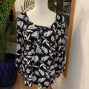 LOFT Monochrome Leaf Pattern Blouse